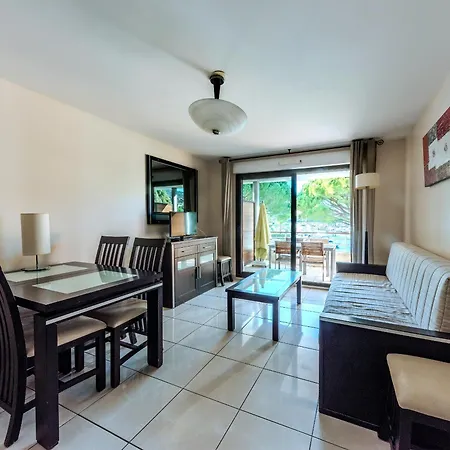 Carre Marine N208 2p4 Апартаменты Мандельё-ла-Напуль