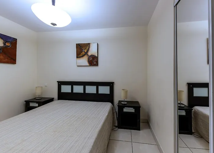 Carre Marine N208 2p4 Апартаменты *